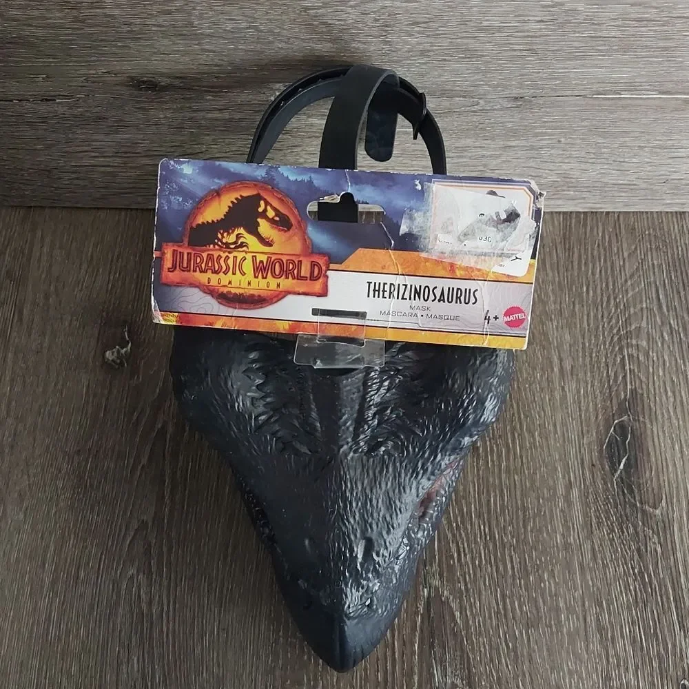 Jurassic World Dominion Therizinosaurus Dinosaur Mask.